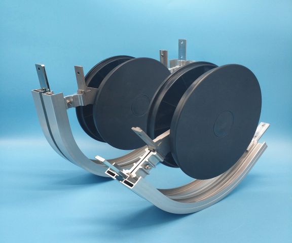 105型90度柔性水平轮弯